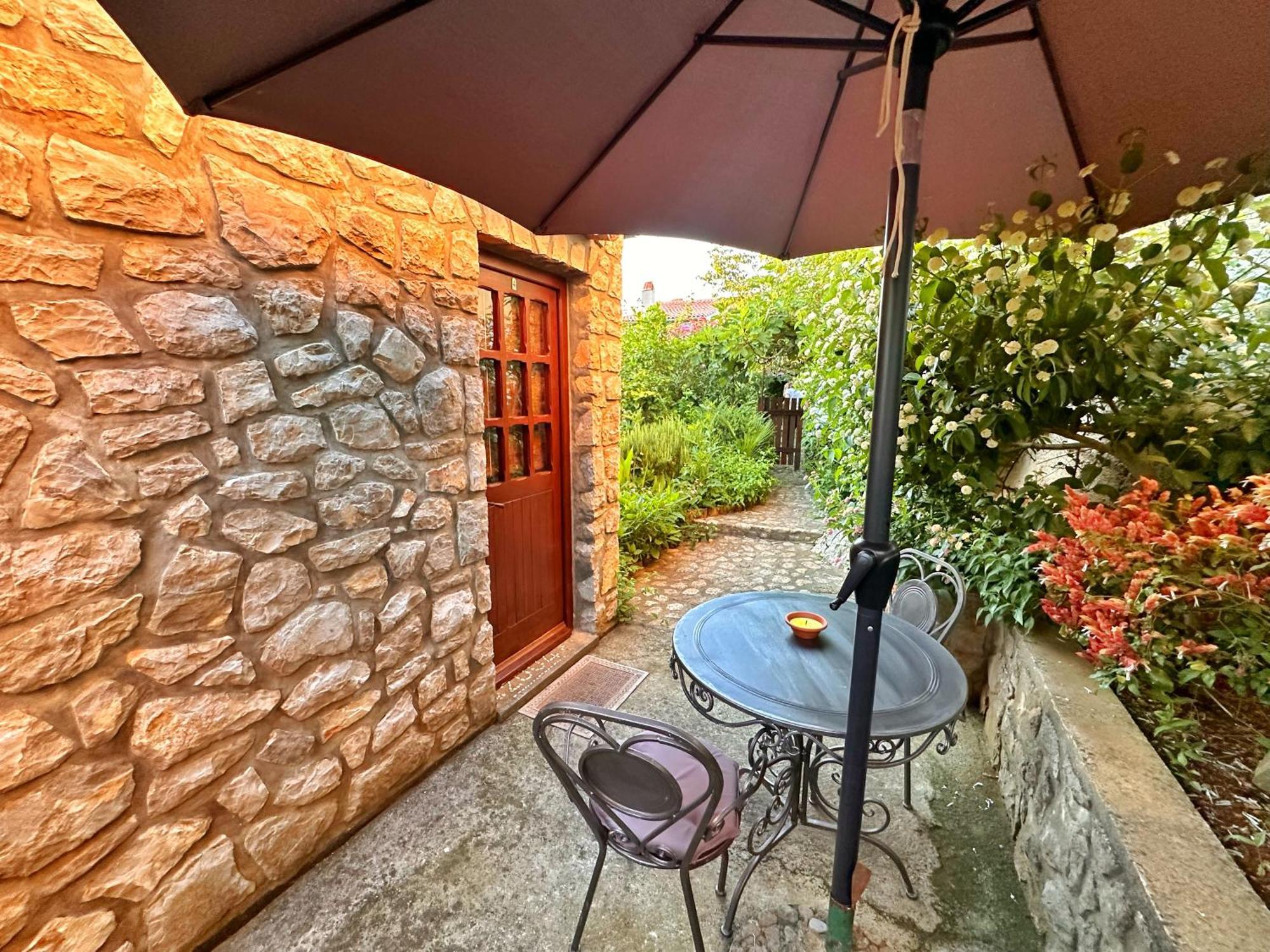 Apartments Cvita Veli Lošinj Zewnętrze zdjęcie